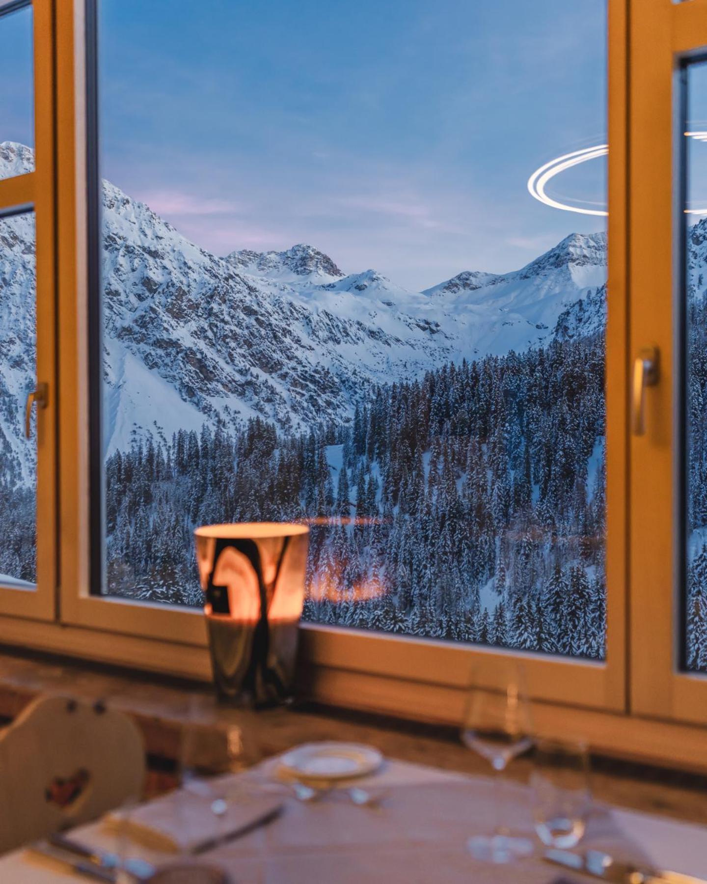 ארוזה Hotel Alpensonne - Panoramazimmer & Restaurant מראה חיצוני תמונה