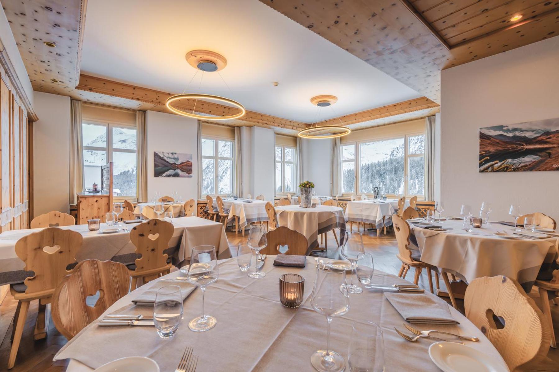 ארוזה Hotel Alpensonne - Panoramazimmer & Restaurant מראה חיצוני תמונה